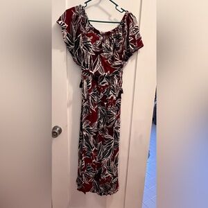 Fun summer midi dress. Size medium.